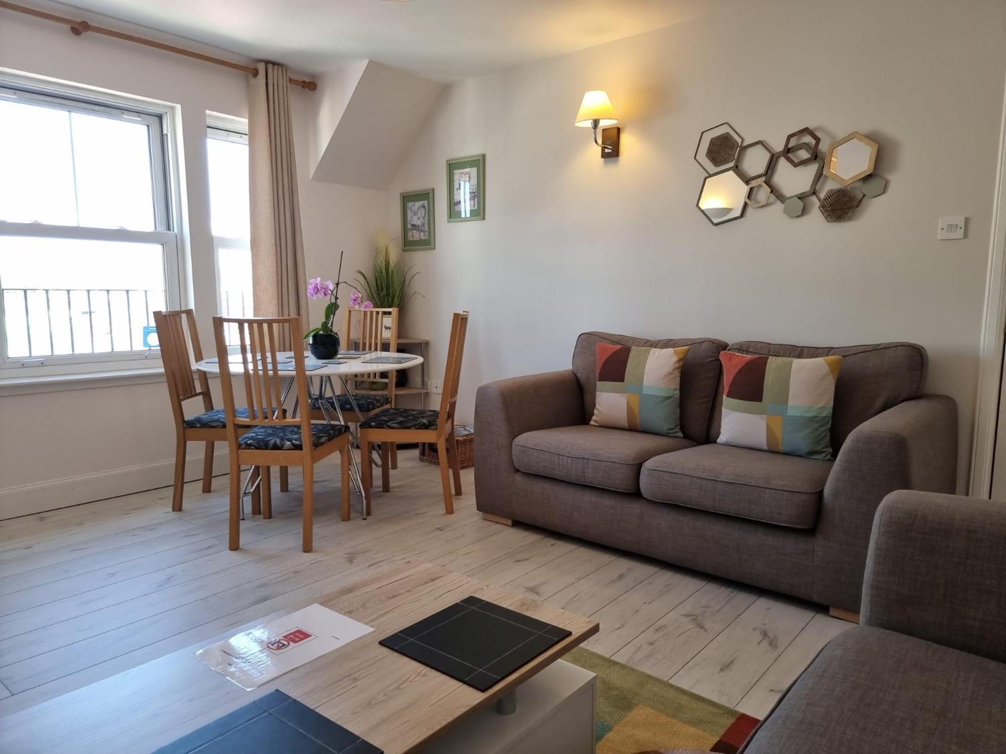 Heart Of Inverness-City Apartment エクステリア 写真