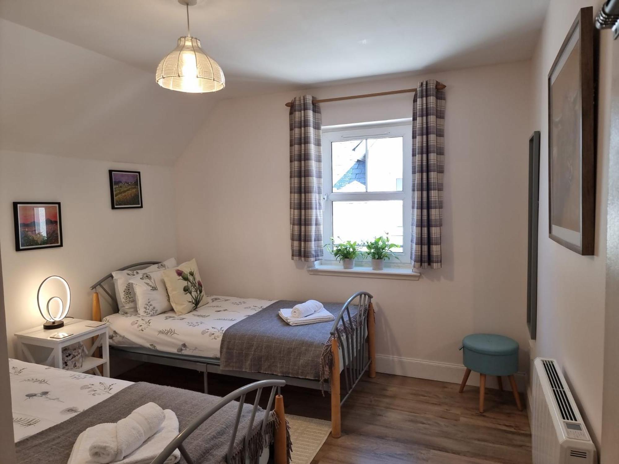 Heart Of Inverness-City Apartment エクステリア 写真