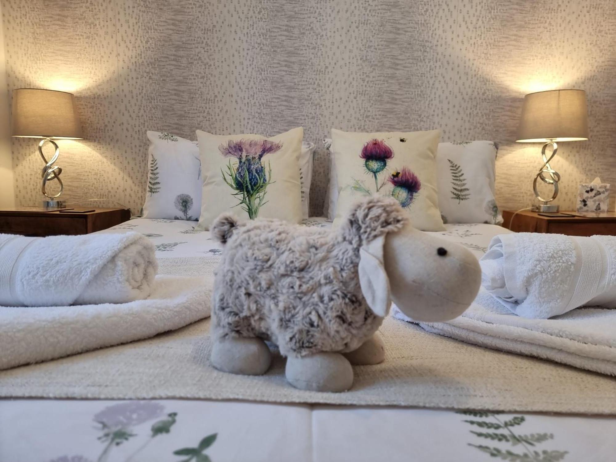 Heart Of Inverness-City Apartment エクステリア 写真